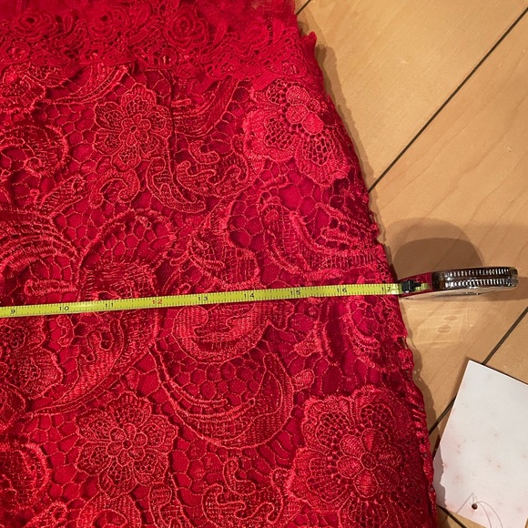 VÊNUS DRESS - Picture 4 of 7